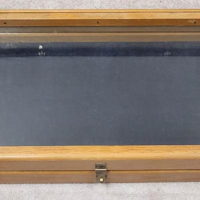 L2: Vintage Display Box