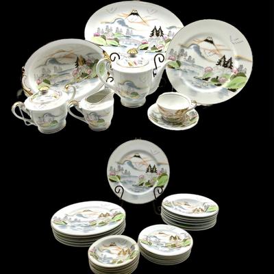 Kutani Japan Porcelain Hand Painted Serving for 6