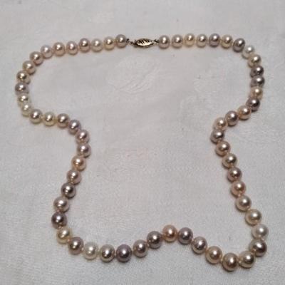Shades of Champagne Pearls 18" Necklace 14K Clasp