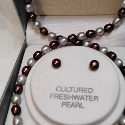 6 mm Cranberry and Silver Cultured Freshwater Pearl Set