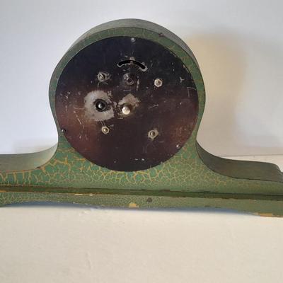 Vintage wind-up Gilbert Mantle clock green art deco gold crackle