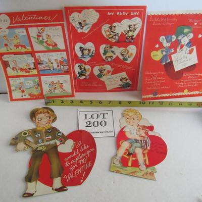 Lot of Vintage 1940s Valentines