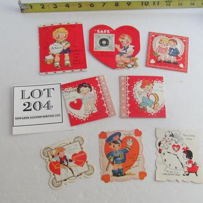 Lot of Vintage 1940s Valentines