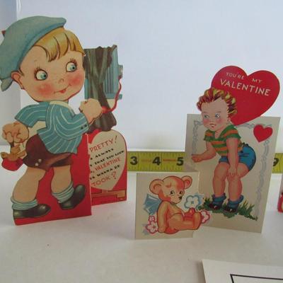 Lot of Vintage Stand Up Valentines
