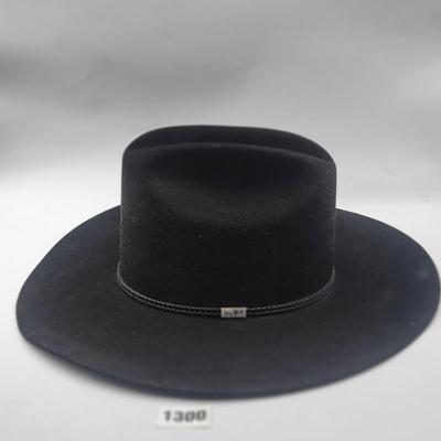 Resistor George Strait Design