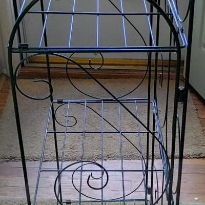 Vintage Green Metal Bakers Rack Bookshelf Plant Fern Stand 3 Tiers