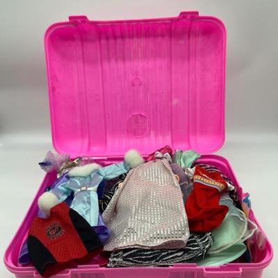 Vintage Barbie/Ken Doll Lot With Clothing *Read Details