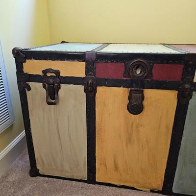 Multi Color Trunk  (BR3-JS)