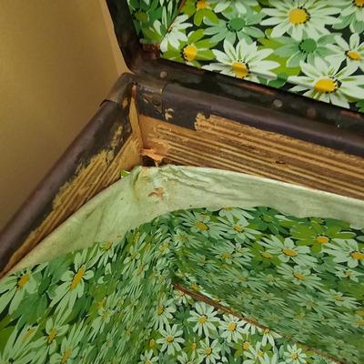 Multi Color Trunk  (BR3-JS)