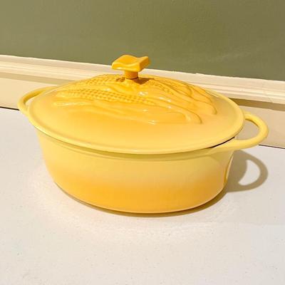TECHNIQUE ~ Yellow Porcelain Enamel Cast Iron Dutch Oven