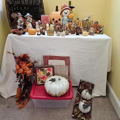 Halloween & Thanksgiving Decor (BR3-JS)