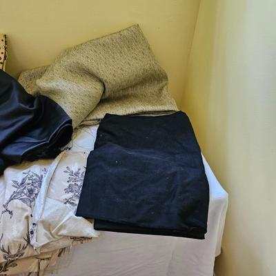 Fabric/Upholstery Items.  (BR3-JS)