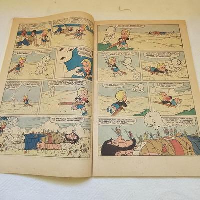 Vintage Comics & Novels  (BR3-JS)