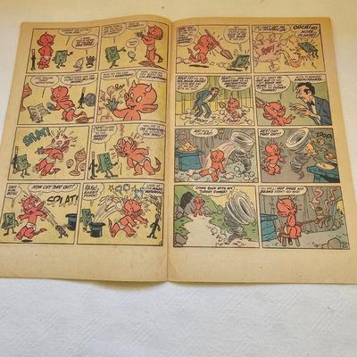 Vintage Comics & Novels  (BR3-JS)
