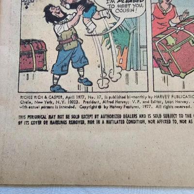 Vintage Comics & Novels  (BR3-JS)