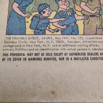 Vintage Comics & Novels  (BR3-JS)