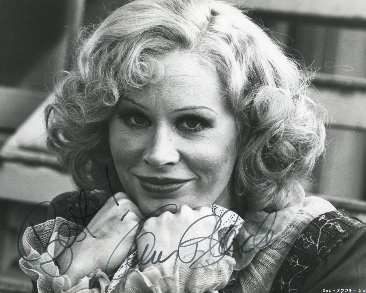 Karen Black signed photo | EstateSales.org