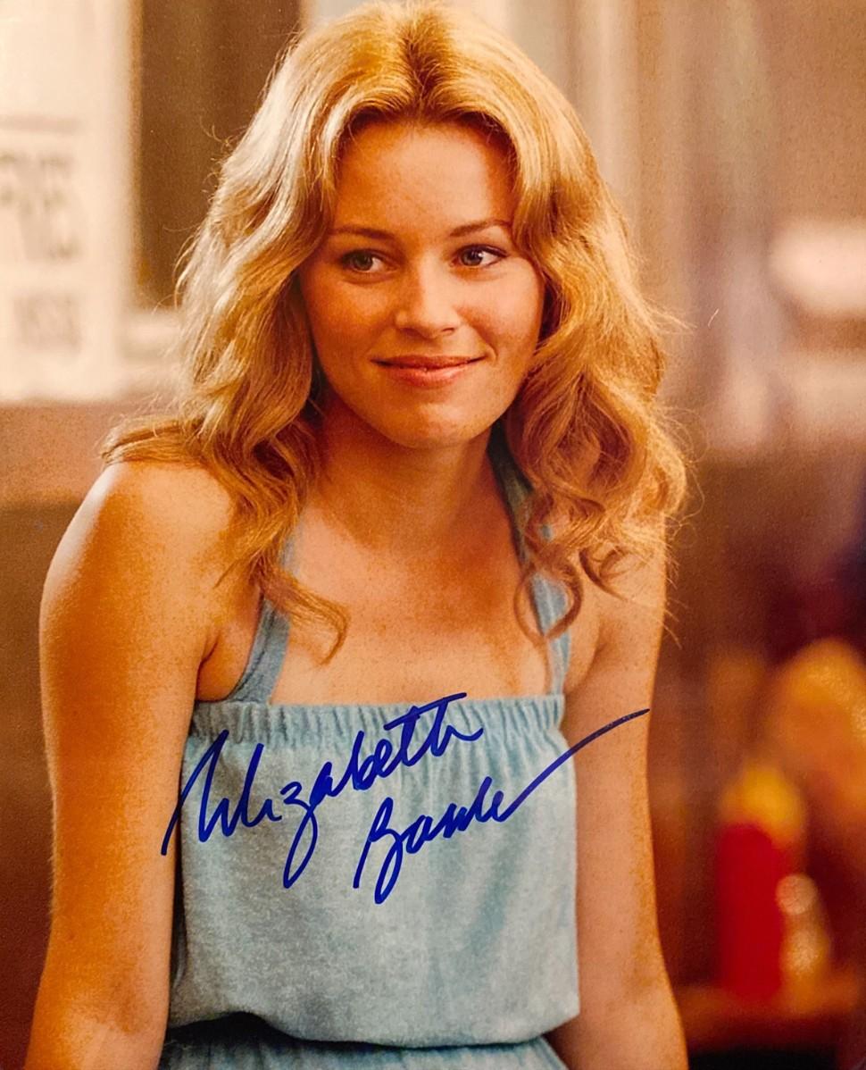 Elizabeth Banks signed photo