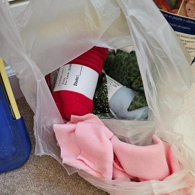 Needlepoint Kits, Crafts + More (BR3-JS)