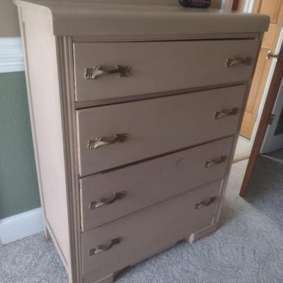 Vintage Art Deco Chest of Drawers