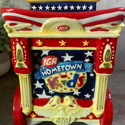 Vintage IGA Circus Daze Circus Car Cookie Jar Year 2000 Brand new still in box