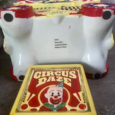 Vintage IGA Circus Daze Circus Car Cookie Jar Year 2000 Brand new still in box