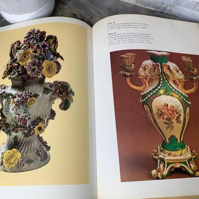 Porcelain by Hugh Tait (1972, Book, Illustrated) most photos in color