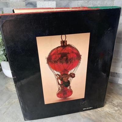 The Christmas Tree Book : A History by Phillip V. Snyder 1976 Hardcover