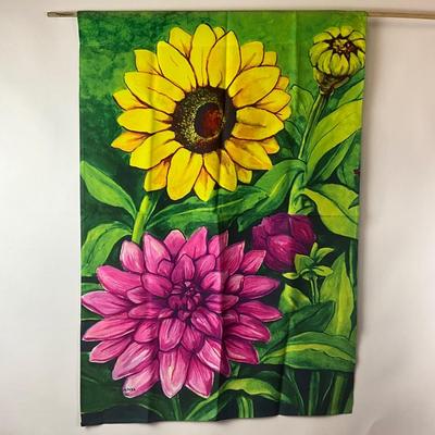 696 Floral Silkscreen House Flag by Toland