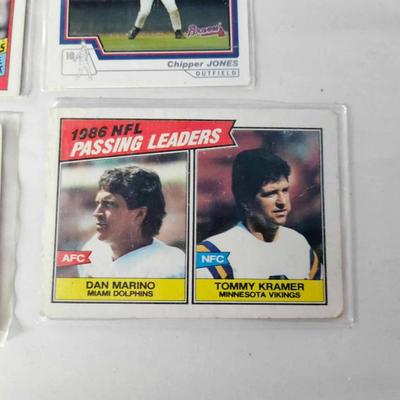 Lot of 7 Trading cards