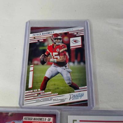 Lot of 5 Patrick Mahomes II cards