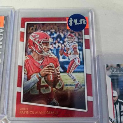 Lot of  5 Patrick Mahomes II Cards