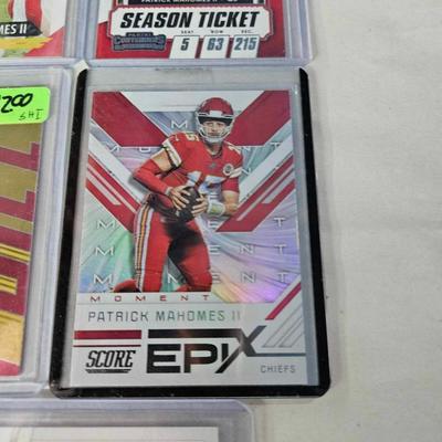 Lot of 5 Patrick Mahomes II cards