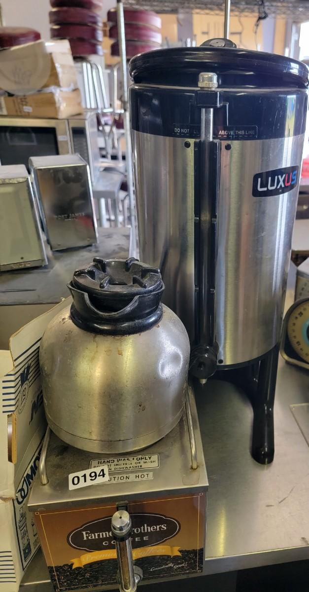 Fetco & Luxus coffee warmers and coffee pots