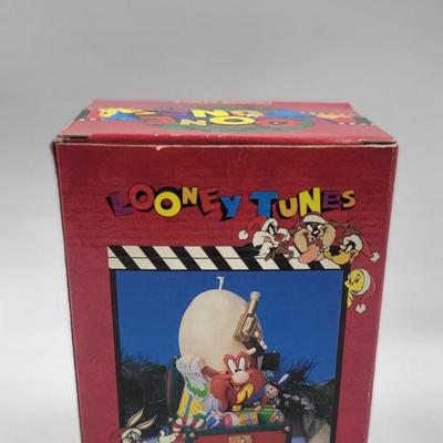 Looney Tunes Candle NIB