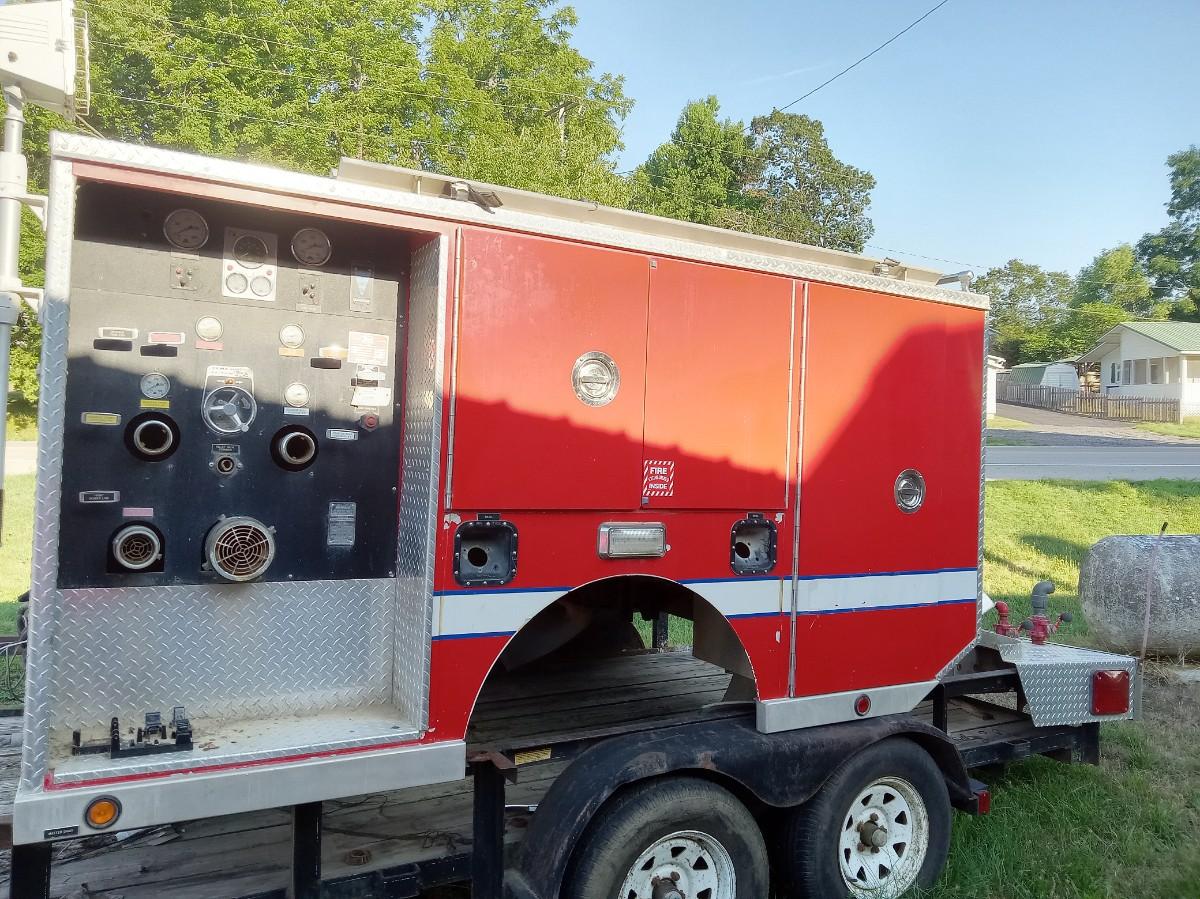 Aluminum firetruck box | EstateSales.org