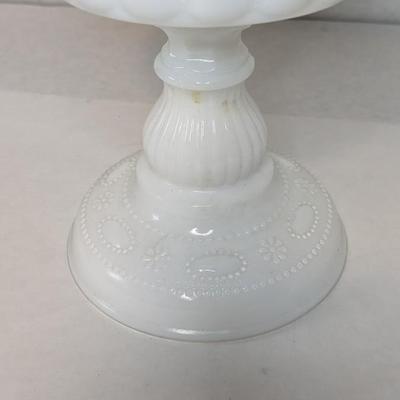 Kemple Lace Milk Glass Assortment