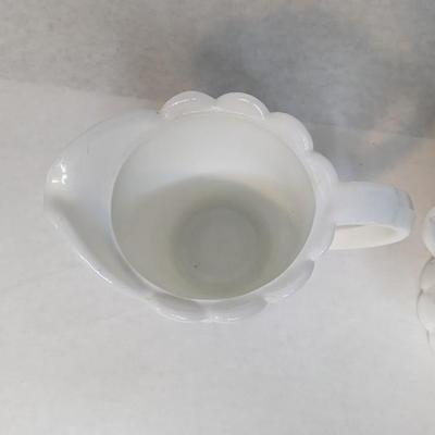 Kemple Lace Milk Glass Assortment