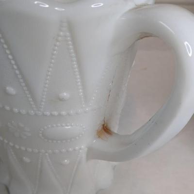 Kemple Lace Milk Glass Assortment