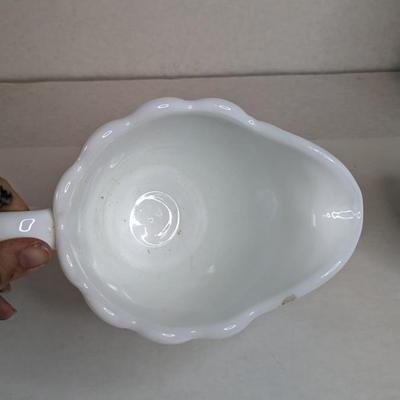 Kemple Lace Milk Glass Assortment