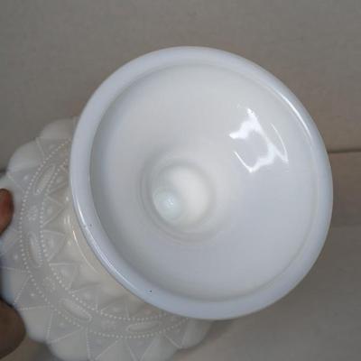 Kemple Lace Milk Glass Assortment