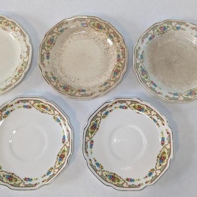 Mt. Clemens Mildred Pattern Dishware