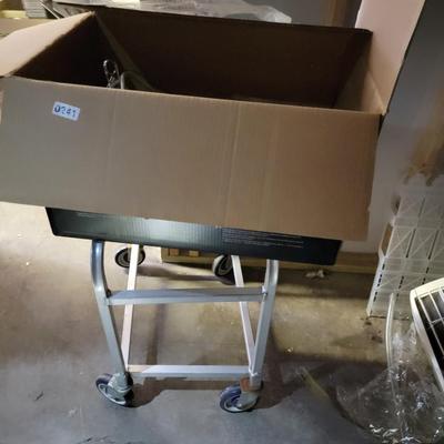 Box of electronic wiring, and rack on wheels