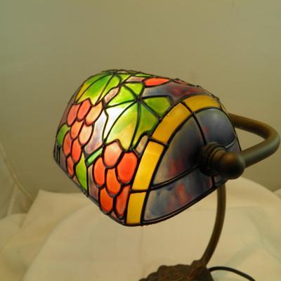 Grape Motif Stained Glass Tiffany Style Bankers Lamp 10