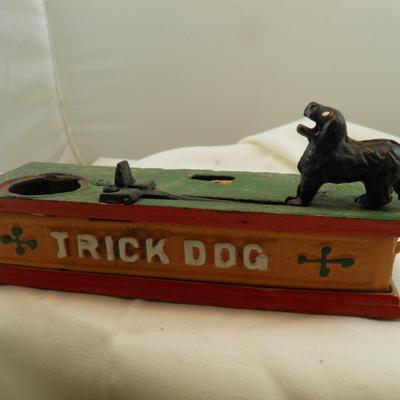 Vintage Cast Iron Trick Dog Bank 8