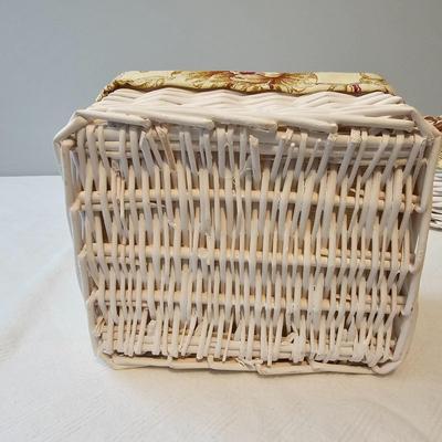 Bath Towels + Wicker Bath Accessories  (UB-JS)