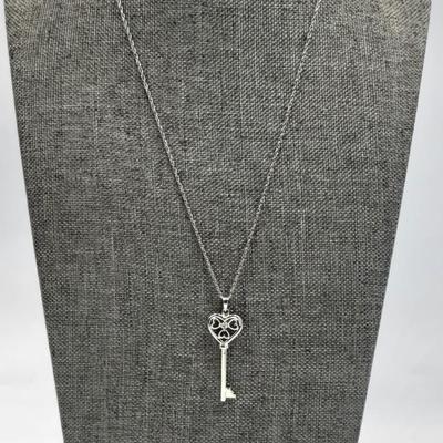 925 Heart and Key Pendant Necklace