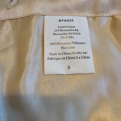 Shower Curtains, Hooks + Bath Accessories  (UB-JS)