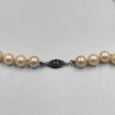 Vintage Mother of Pearl Necklace