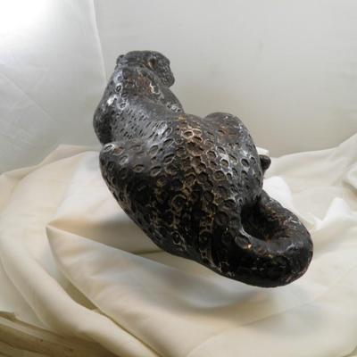 Large Cement Cheetah Sculpture 8"x24"